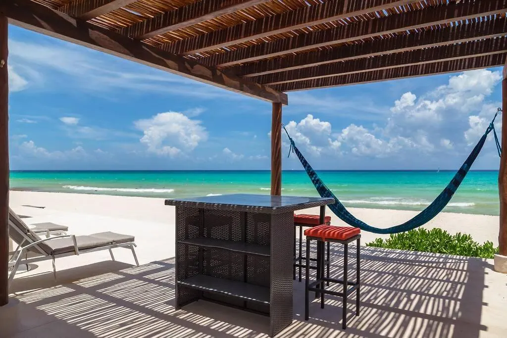 Casa Marmol Beach Front Playa del Carmen 0*,